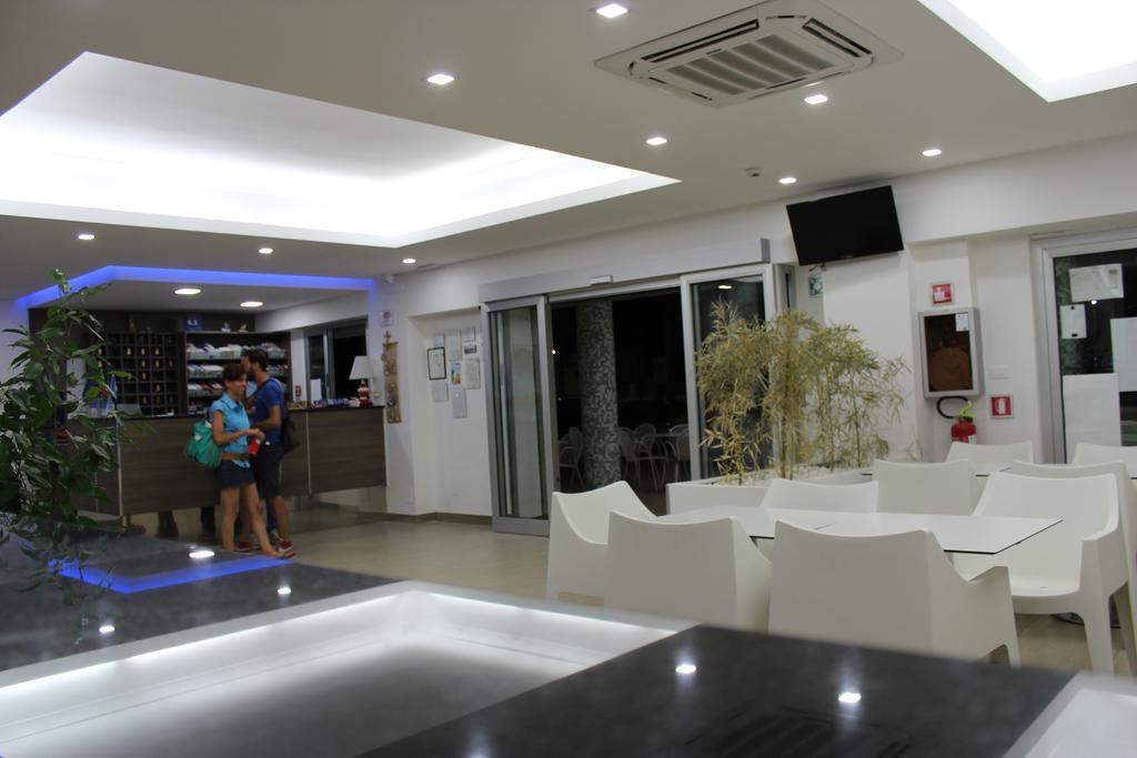 Hotel Poseidon Corigliano Calabro Εξωτερικό φωτογραφία